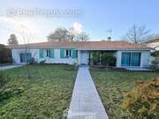 Maison de 129 m² habitables - Maison à LE PIAN-MEDOC