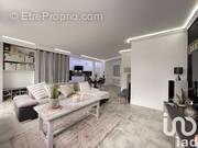 Photo 1 - Appartement à LE VAL-SAINT-GERMAIN