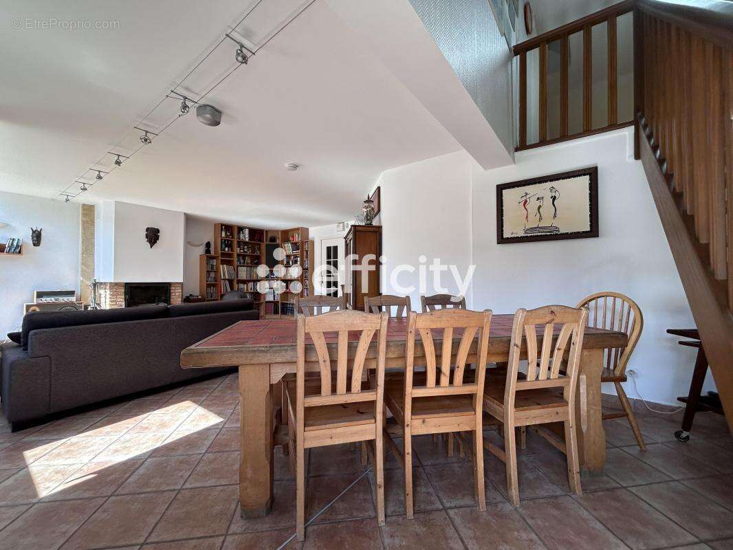 Maison à VILLENEUVE-D&#039;ASCQ