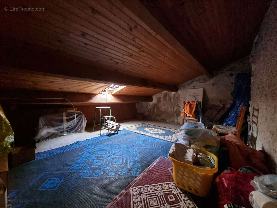 Maison à MALAUCENE
