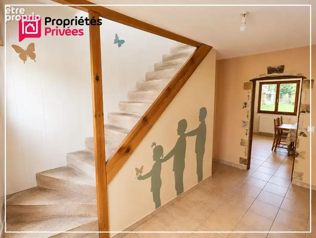 Maison familiale avec terrain constructible indépendant - Frahier-et-Châtebier - photo 9
