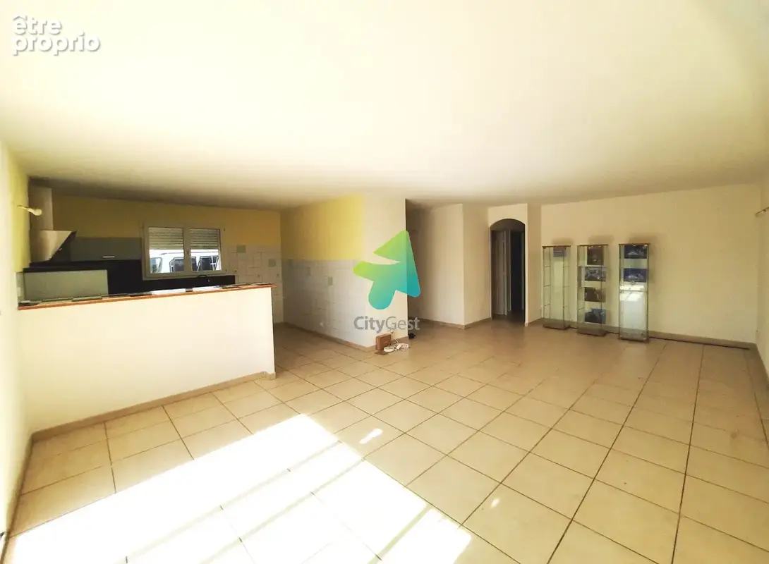 Villa Type 4 de plain pied sur 3 faces avec garage - photo 6