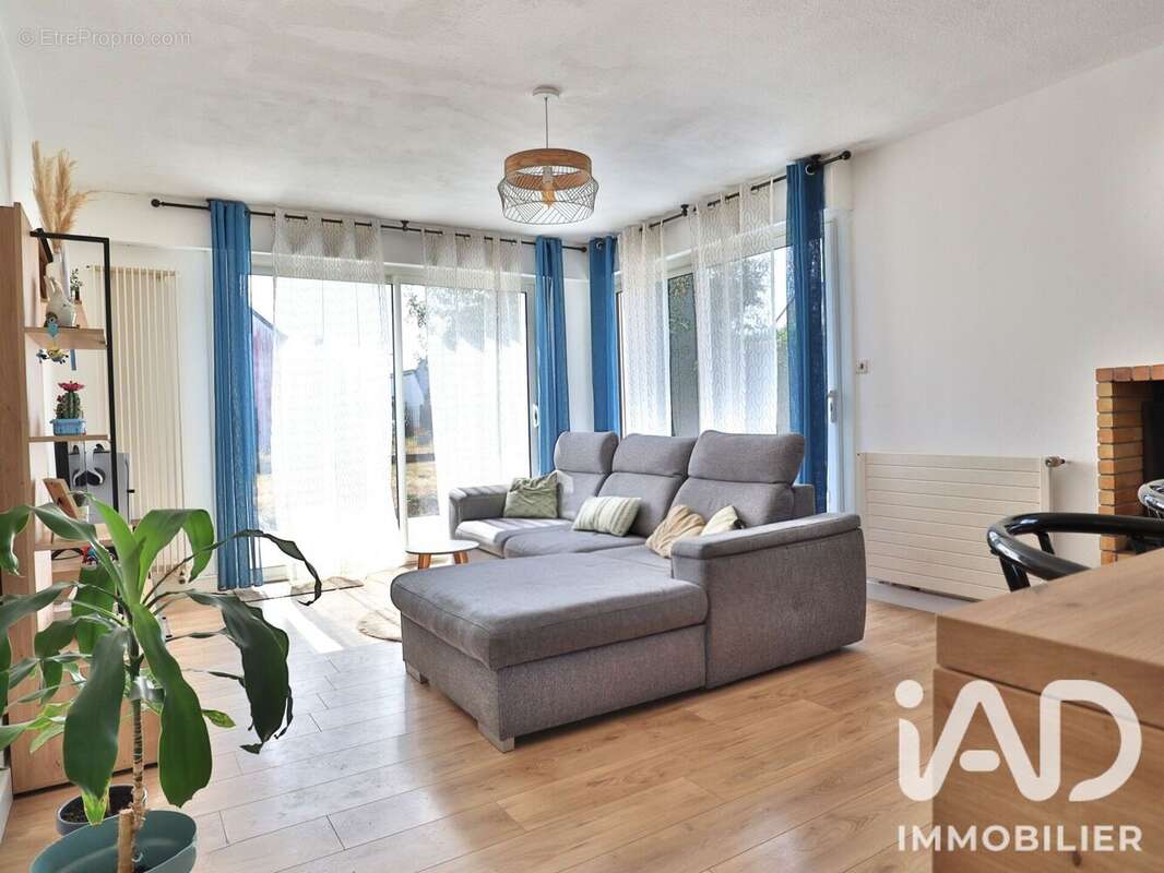 Maison 74 m² à Ferel  - photo 3