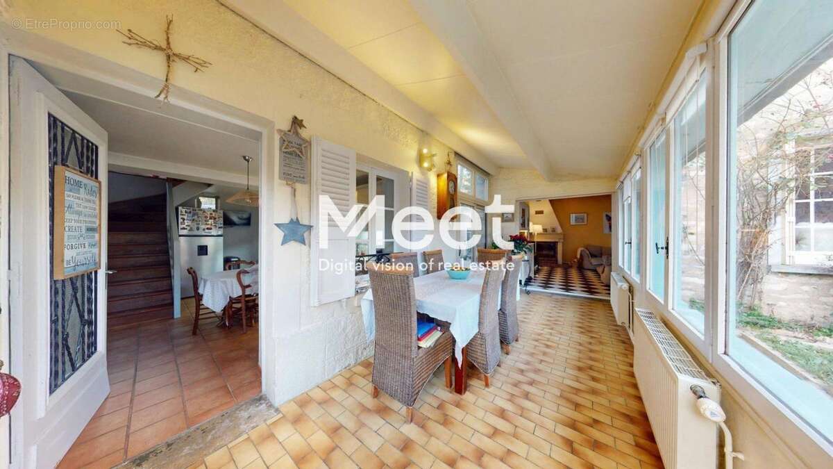 Maison à CHABLIS