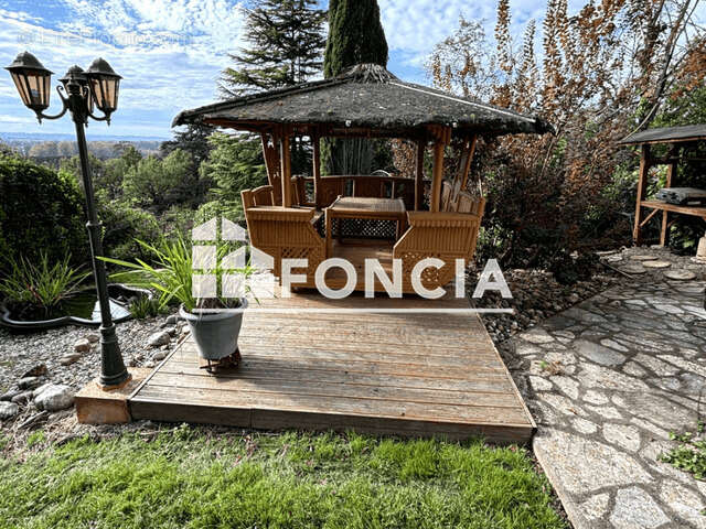 Maison à COLAYRAC-SAINT-CIRQ