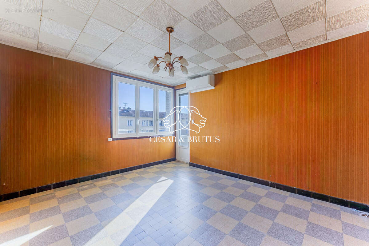 Appartement à LYON-8E