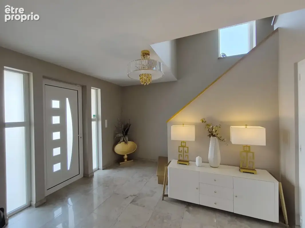 Etoile. maison de famille de 270 m2. renovee en totalite. modulable. parc clos de 5030 m2 - photo 4