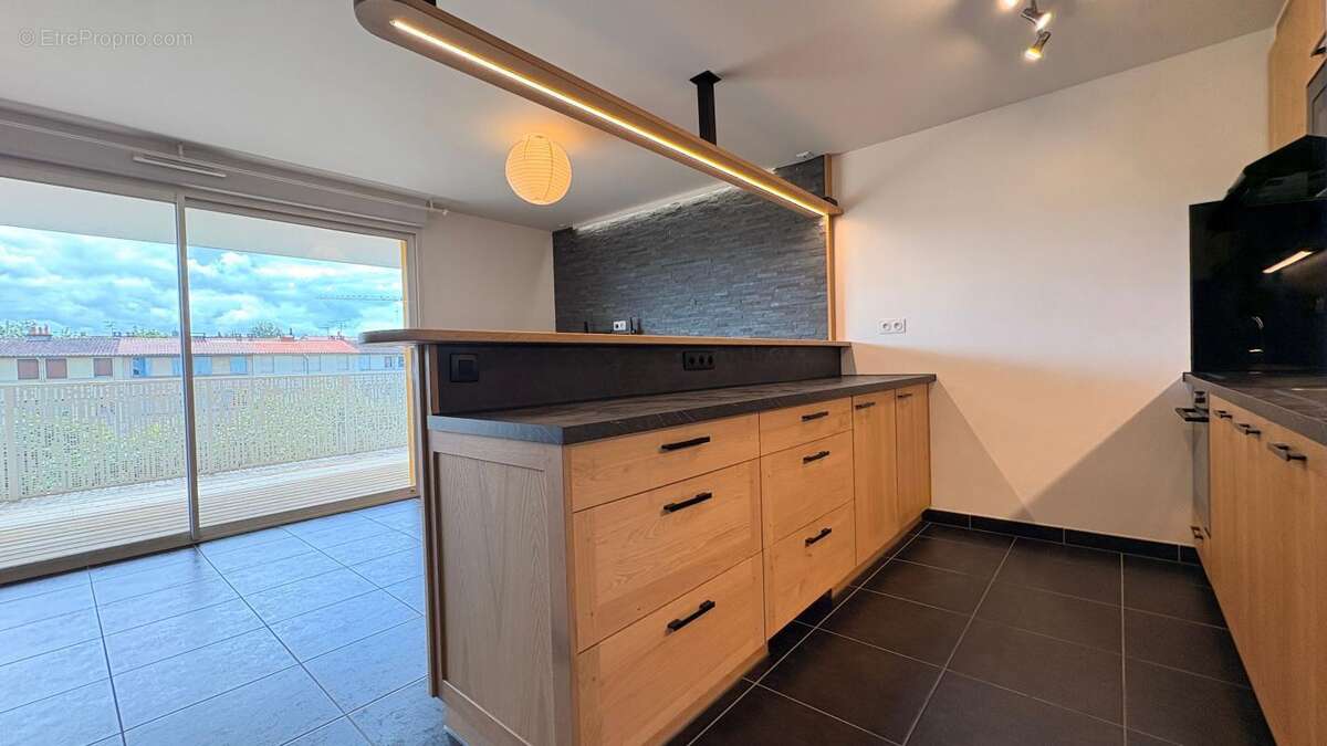 Appartement À Vendre - photo 3