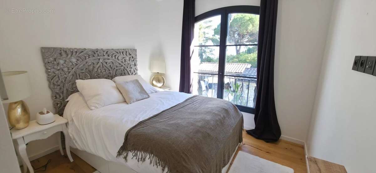 Maison à MOUGINS
