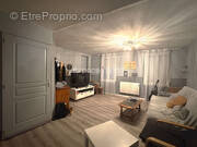 Appartement à MALAUNAY