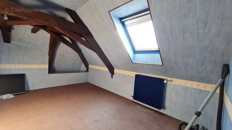 Maison à SAINT-DENIS-D&#039;ANJOU