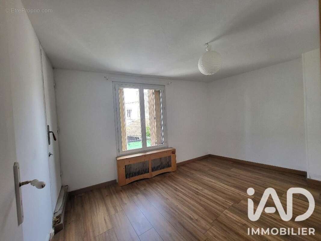 Maison 65 m² à Montereau-Fault-Yonne  - photo 8
