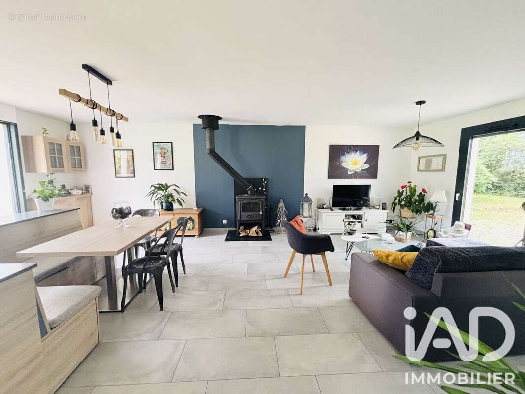 Maison 90 m² à Lusanger  - photo 3