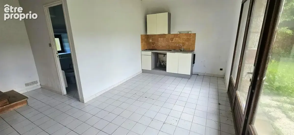 Opportunité unique ! grande maison avec 3 logements distincts à vendre - photo 18