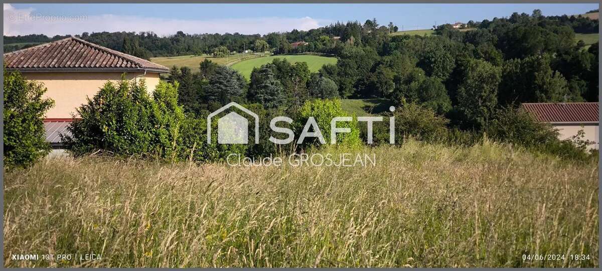 Photo 2 - Terrain à LA CHAPELLE-DE-SURIEU