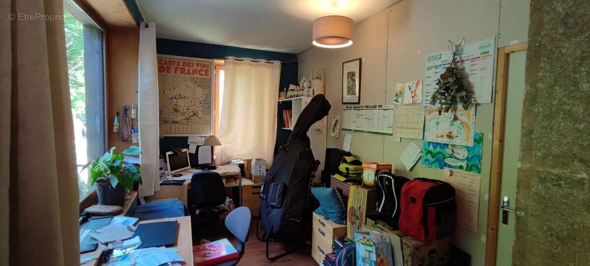 Maison à DECAZEVILLE