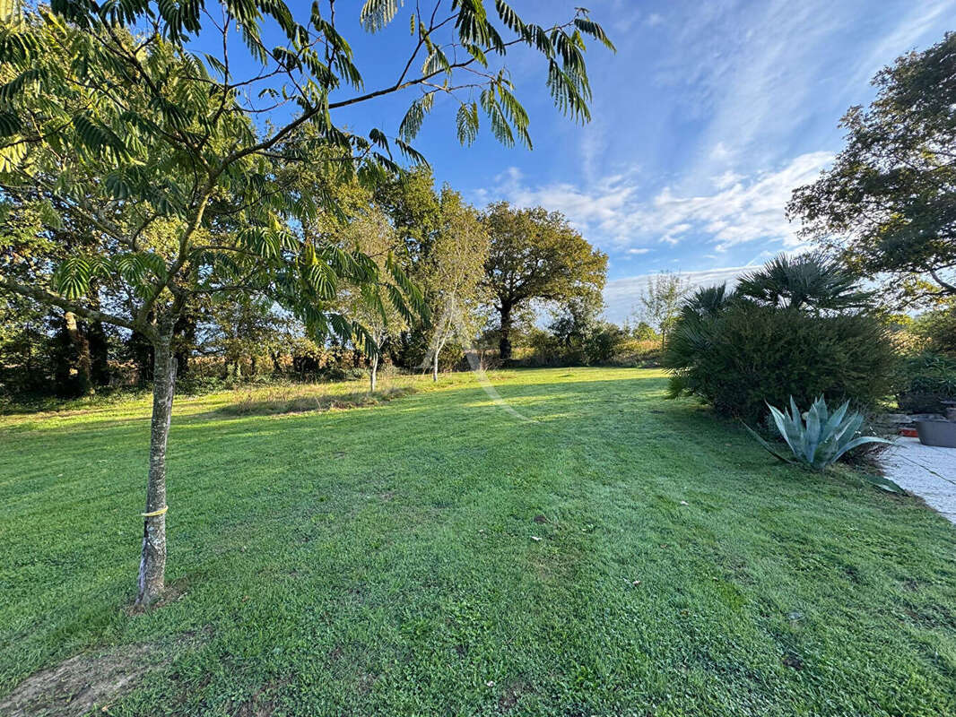 Maison à LA CHAPELLE-HERMIER