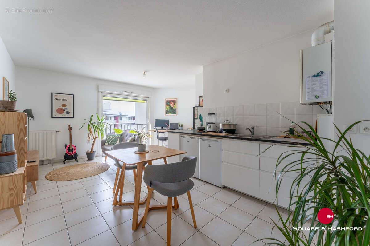 Appartement à BORDEAUX