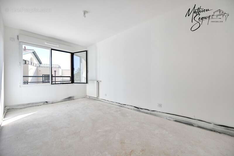 Appartement à VAUGNERAY