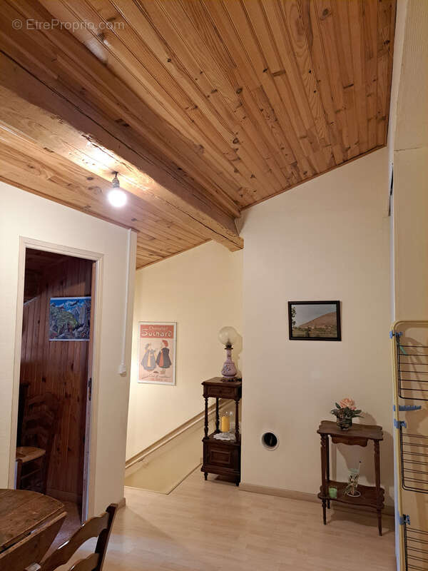 Maison avec vue dégagée et exposition plein SUD, potager et garage non attenants - photo 22