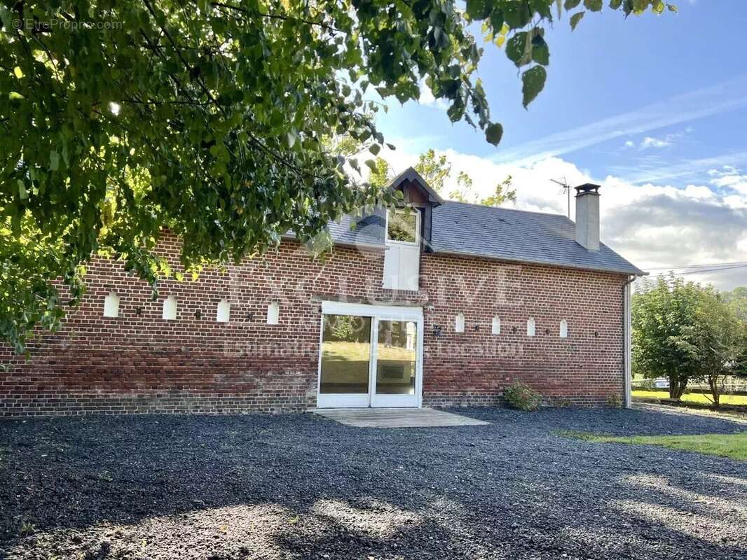 Maison à SAINT-PIERRE-AZIF