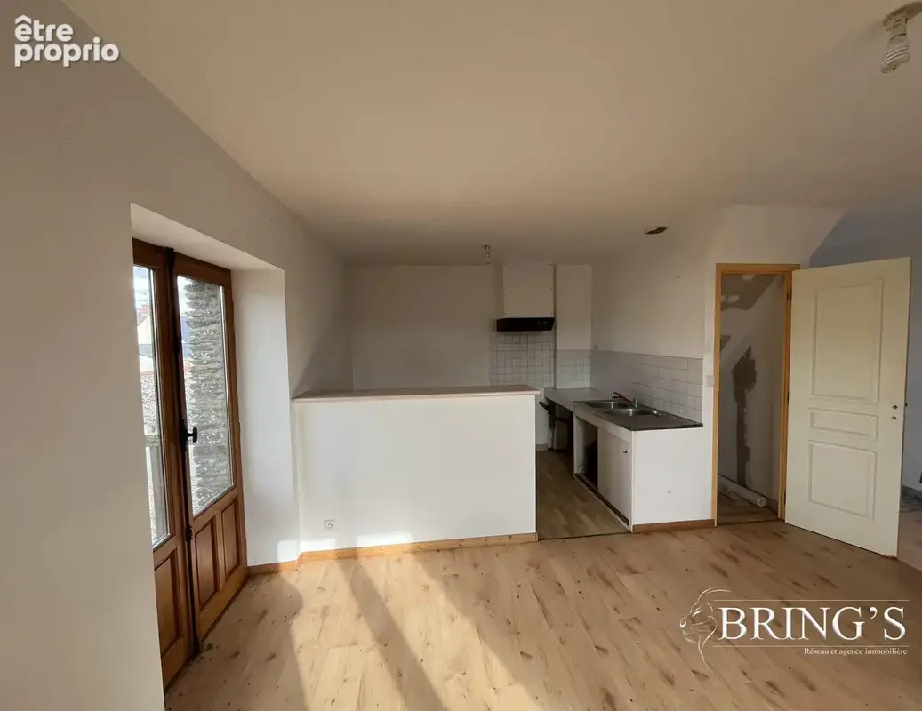 Appartement 210 m² à Grand-Auverne  - photo 4