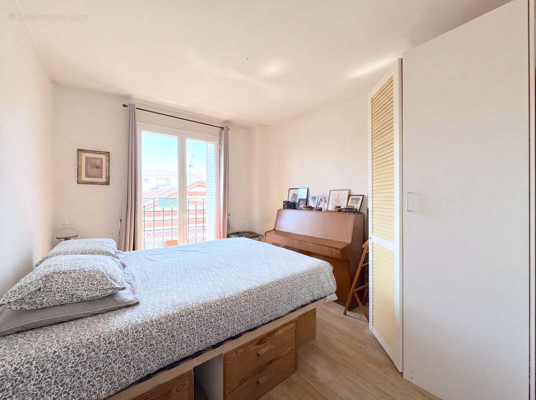 Appartement à ASNIERES-SUR-SEINE