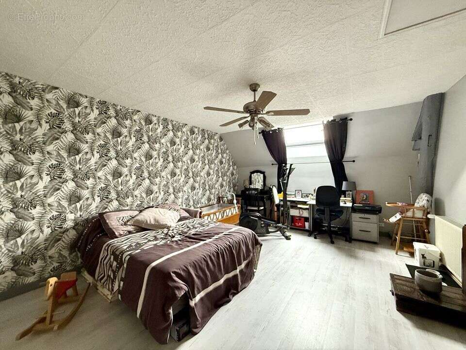 Maison à LONGUEVILLE