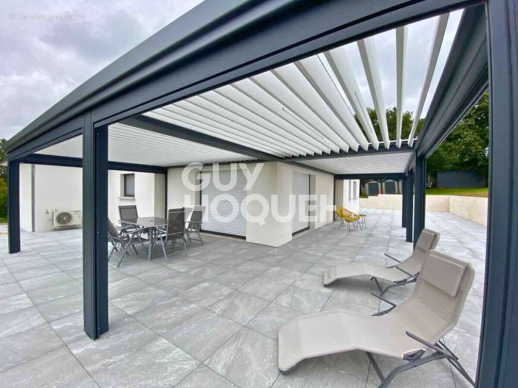 Maison à GRAND-CHAMP