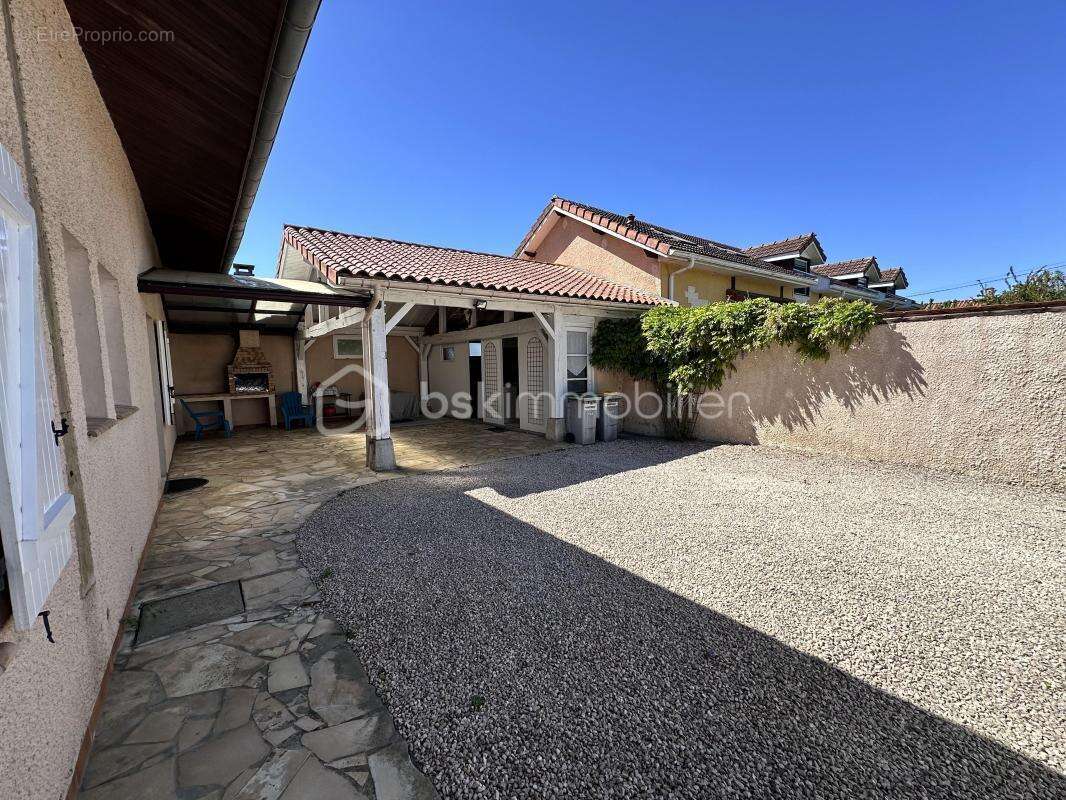 Maison à RABASTENS-DE-BIGORRE