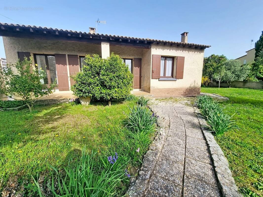 Maison à AVIGNON