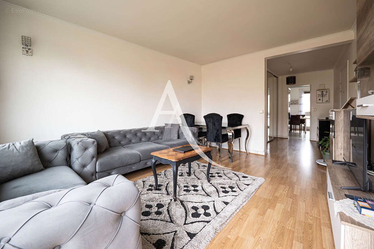 Appartement à LIMEIL-BREVANNES