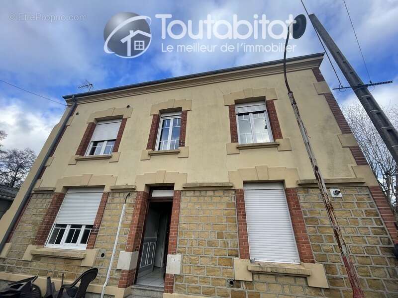 Maison à CHARLEVILLE-MEZIERES