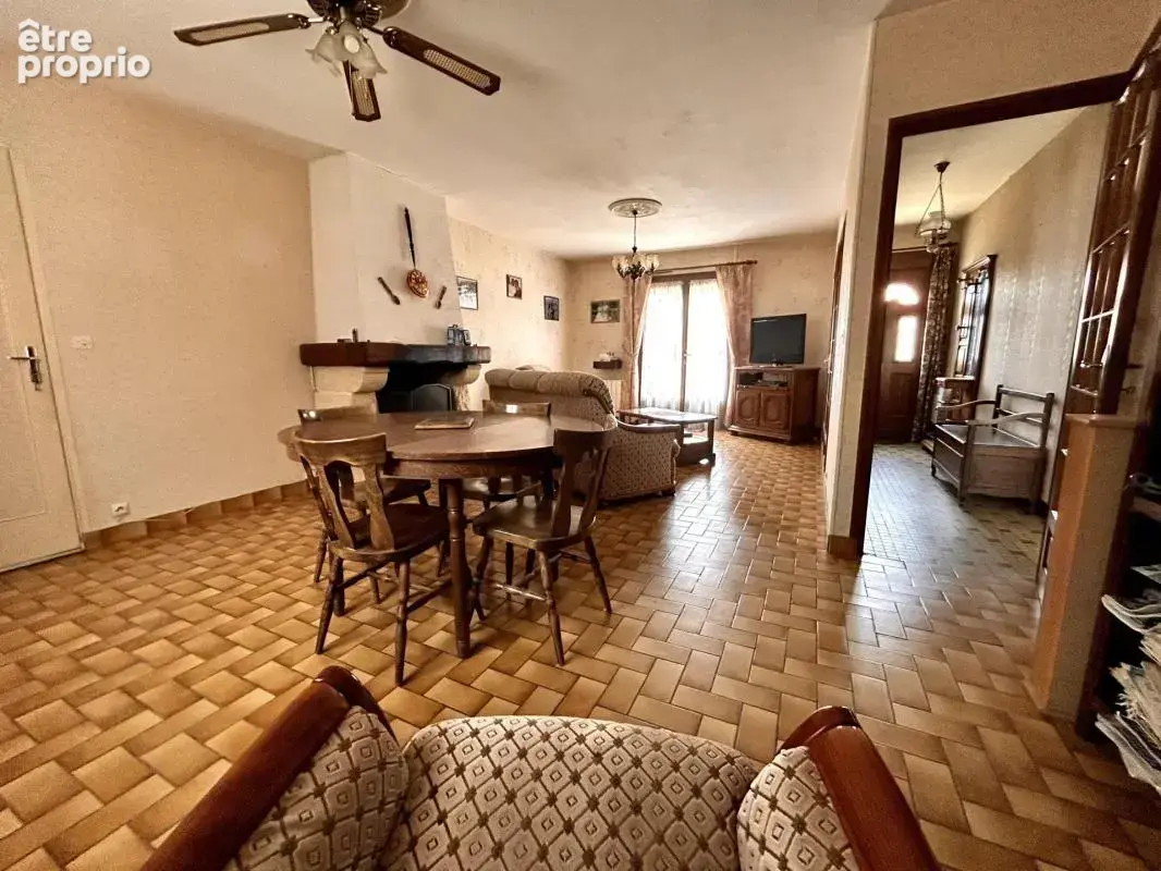 Maison de plain-pied - 4 chambres - garage - - photo 3