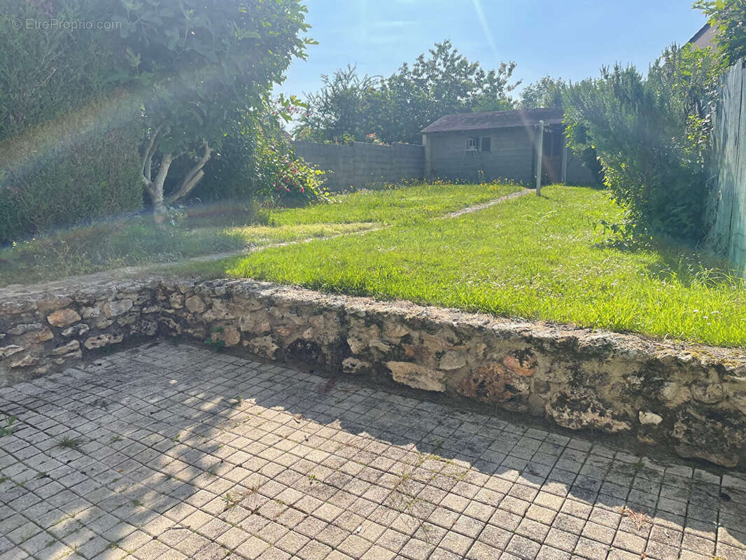 Maison à QUINCY-VOISINS