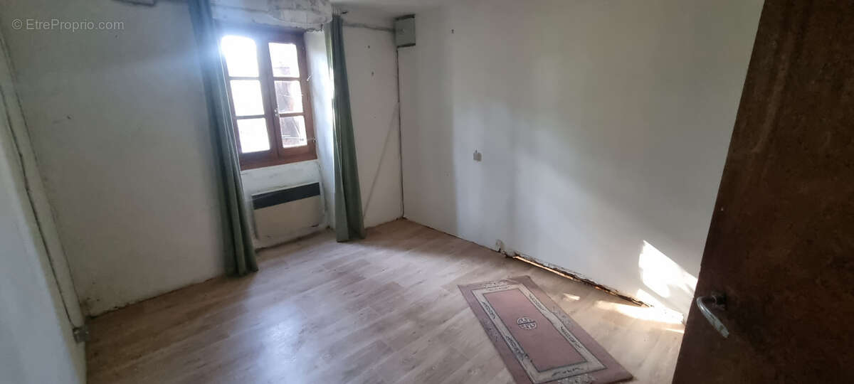 Maison à BOZOULS