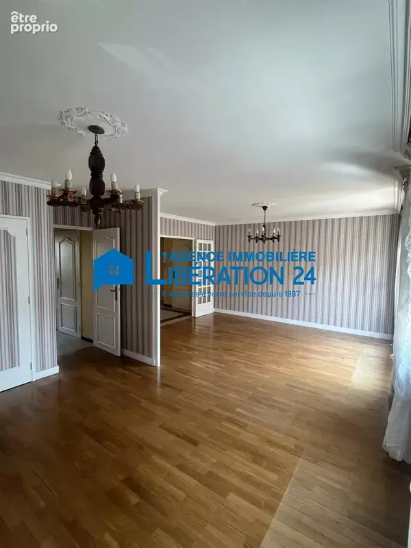 Appartement à SAINT-ETIENNE