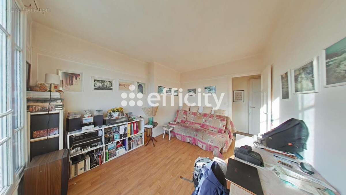 Appartement à COLOMBES