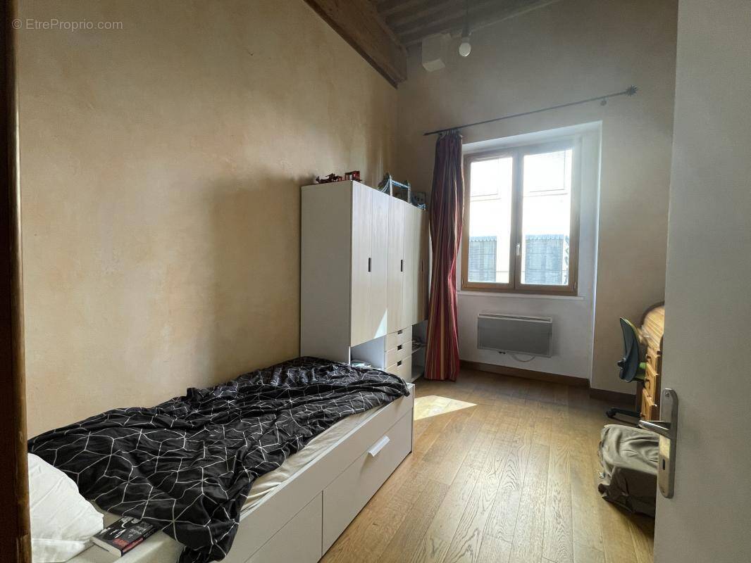 Appartement à LYON-1E