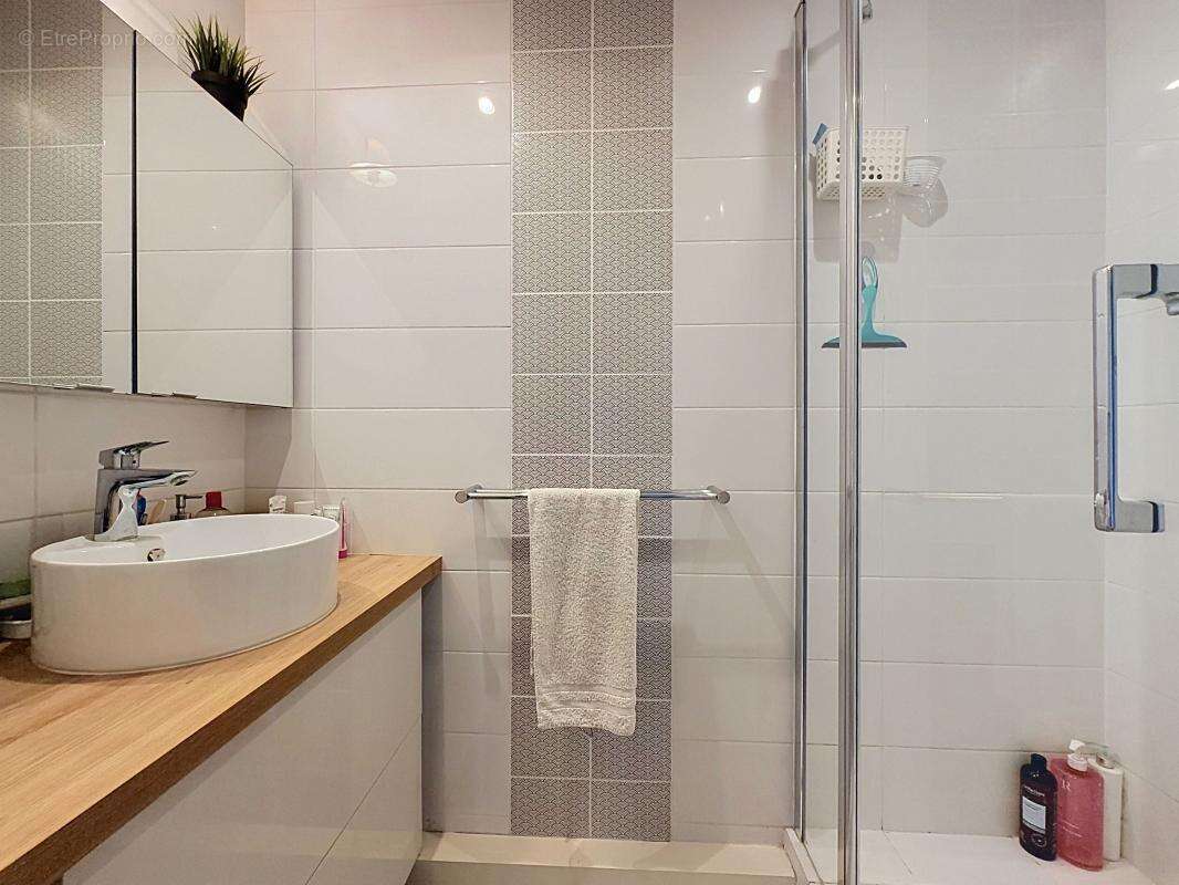 Appartement À Vendre - photo 8