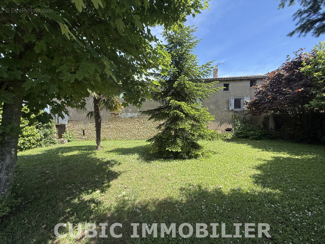 Maison à DENICE
