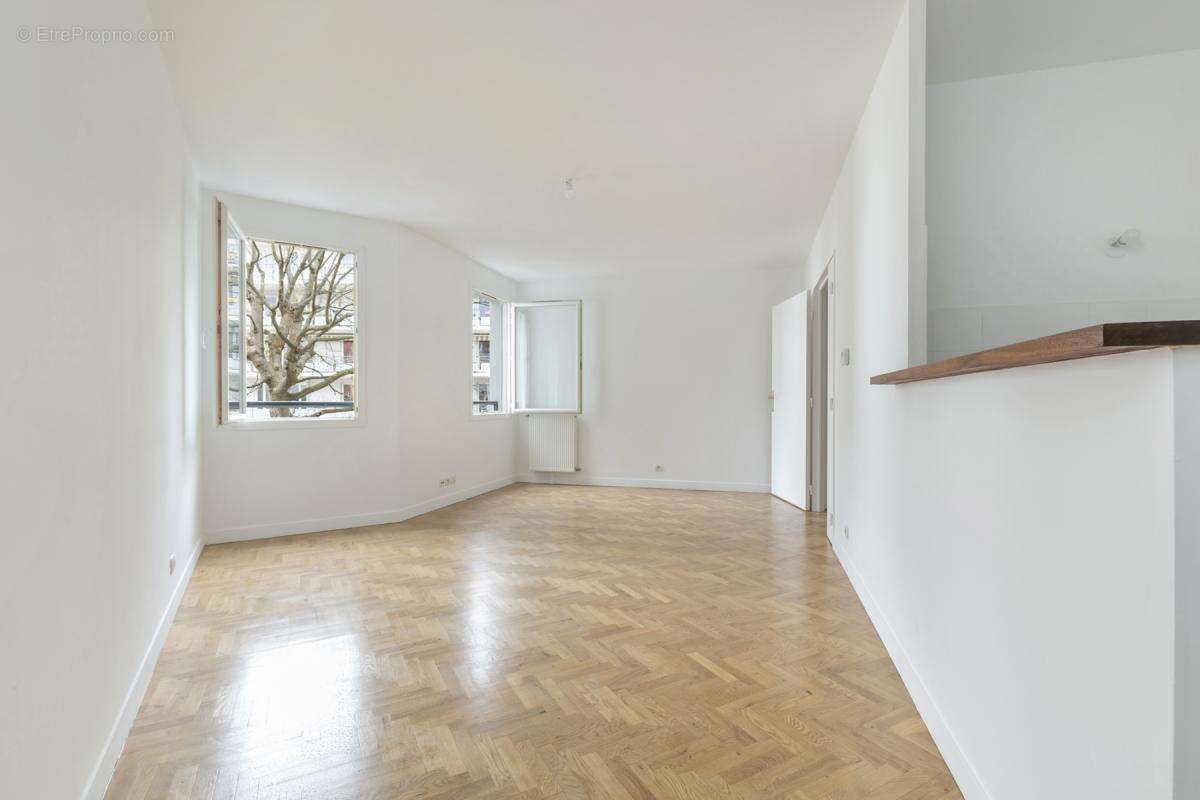 Appartement à CLICHY