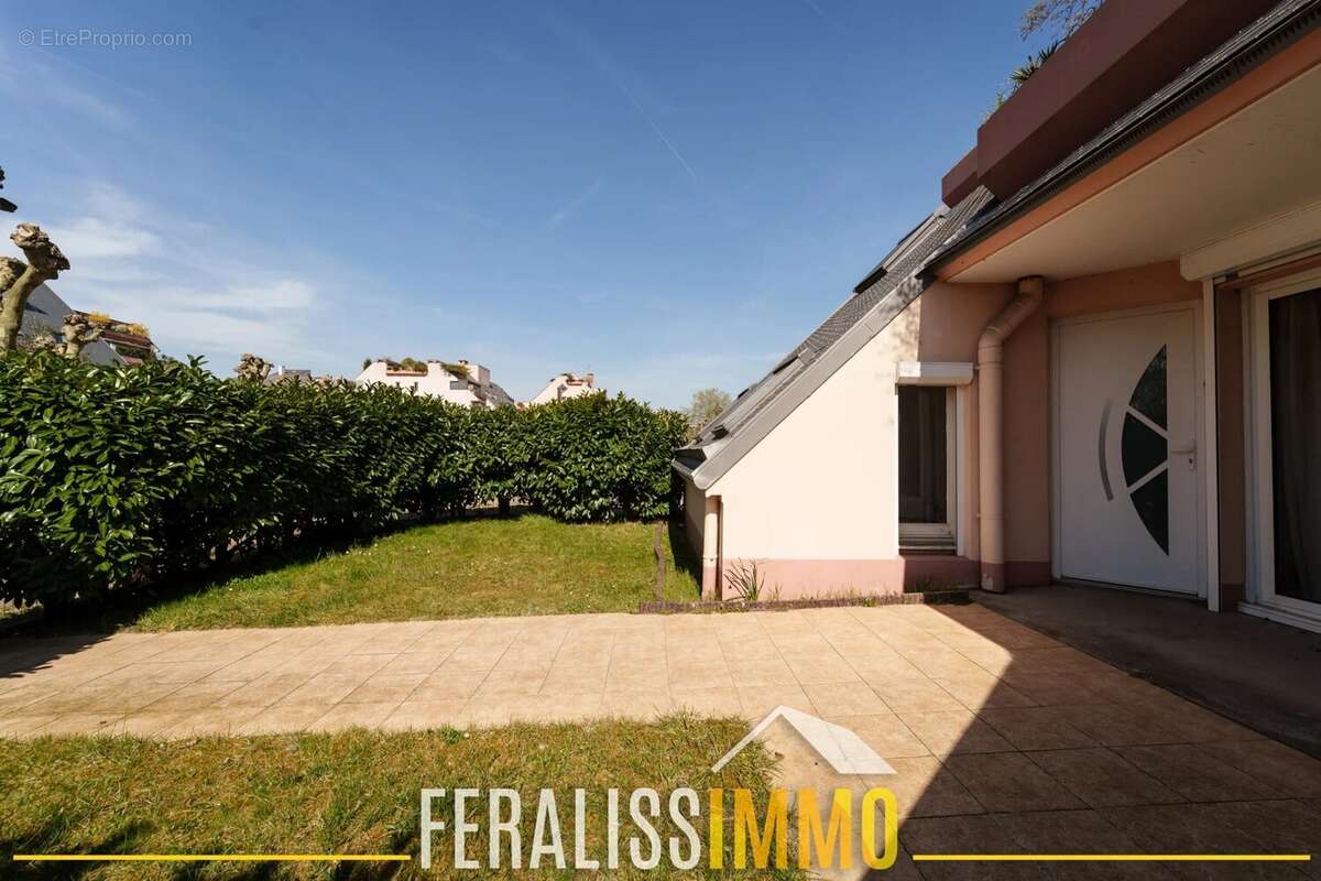 Appartement à ERAGNY