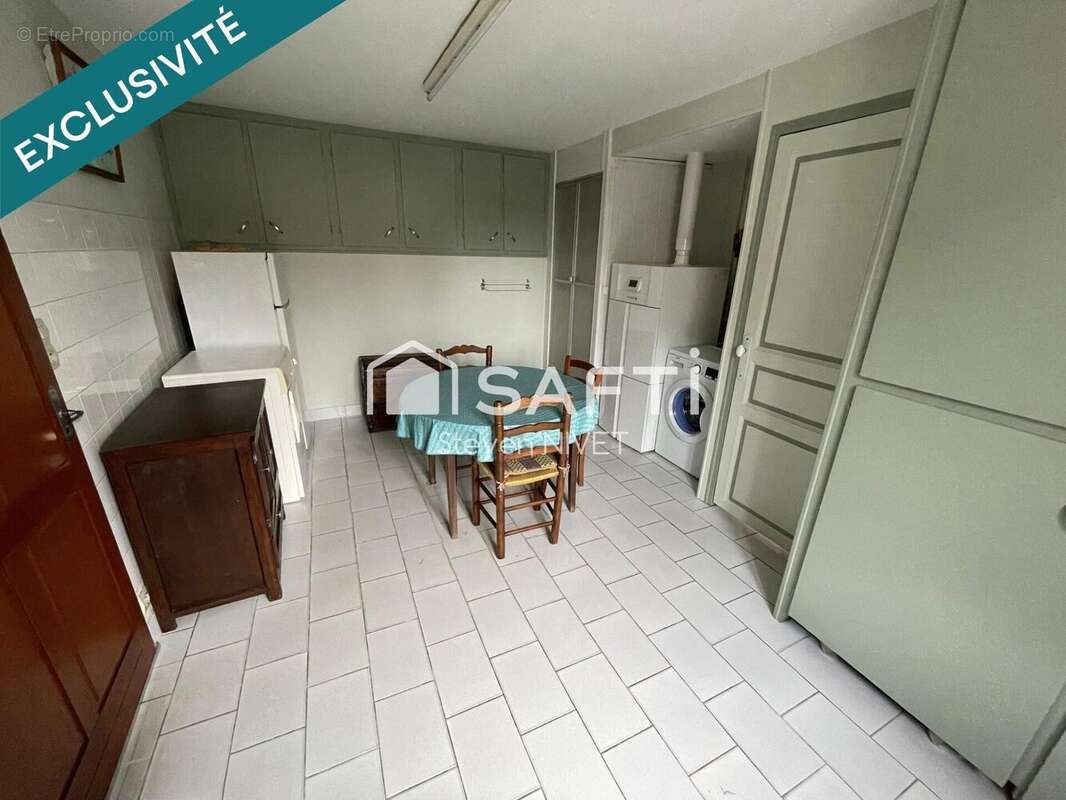 Photo 9 - Maison à SAINT-GENOU