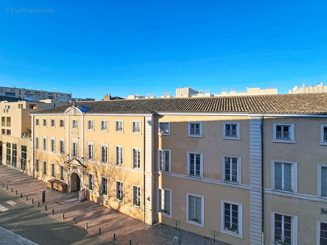 Appartement à VILLEFRANCHE-SUR-SAONE