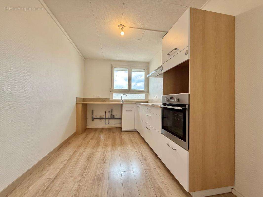 Appartement à CHENOVE