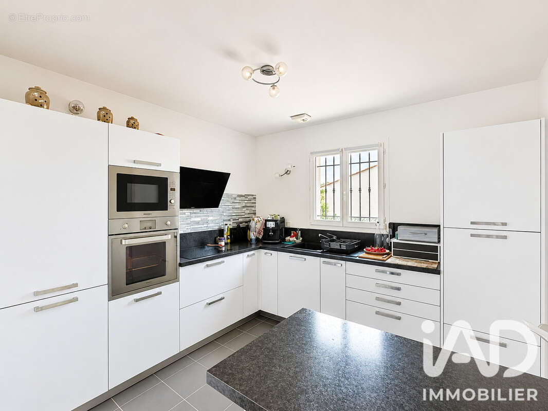 Maison 85 m² à Vidauban  - photo 6