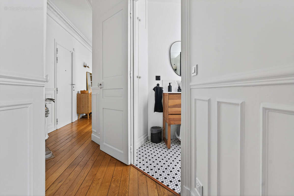 Appartement à PARIS-20E