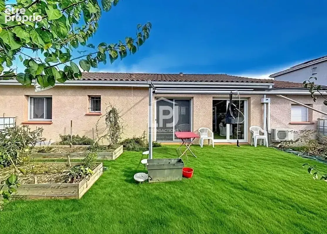 Belle maison individuelle 5 pièces de plain-pied de 94 m², rénovée, lumineuse, avec jardin arboré et garage - photo 11