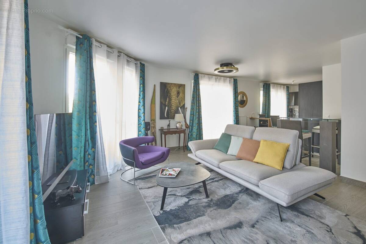 Appartement à MONTROUGE